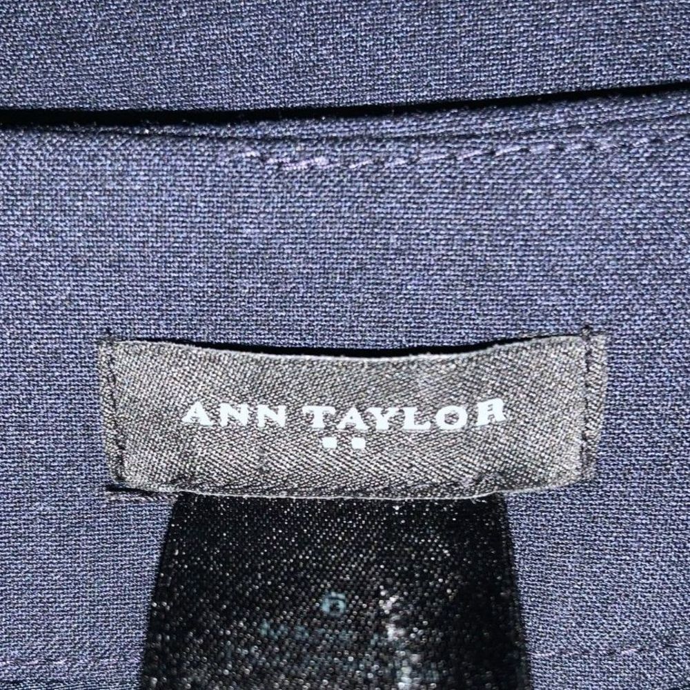 Ann Taylor Blue Pencil Skirt Size 6 - Picture 9 of 9